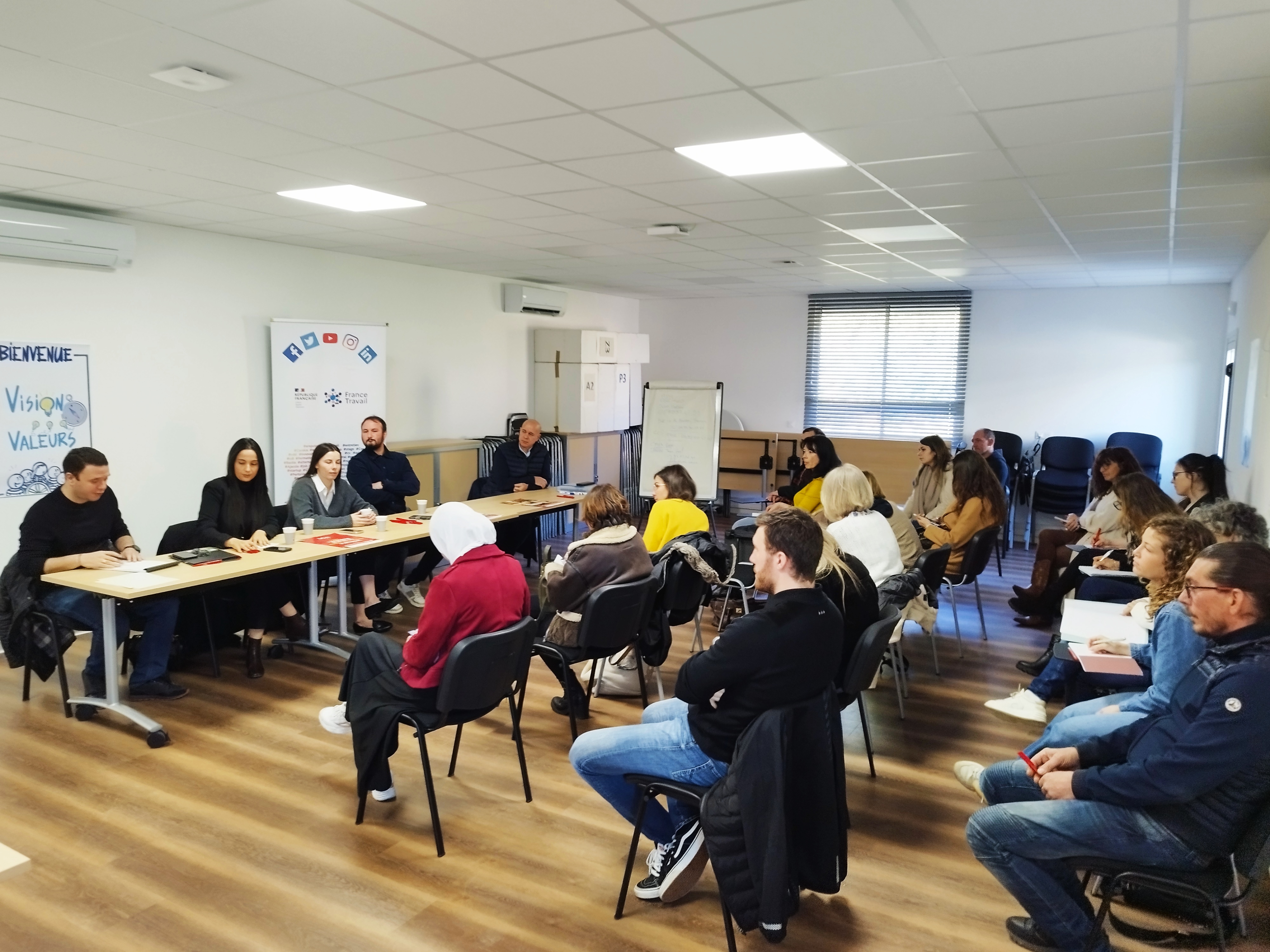 Mardi matin, une réunion d'information s'est tenue dans les locaux de France Travail à Porto-Vecchio.