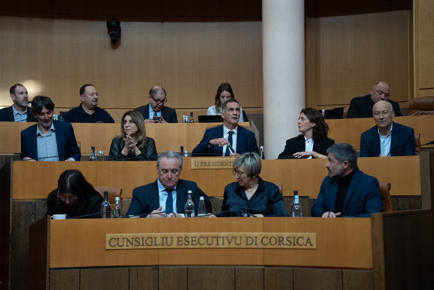 À l’Assemblée de Corse, une union sacrée pour tracer un chemin contre la mafia