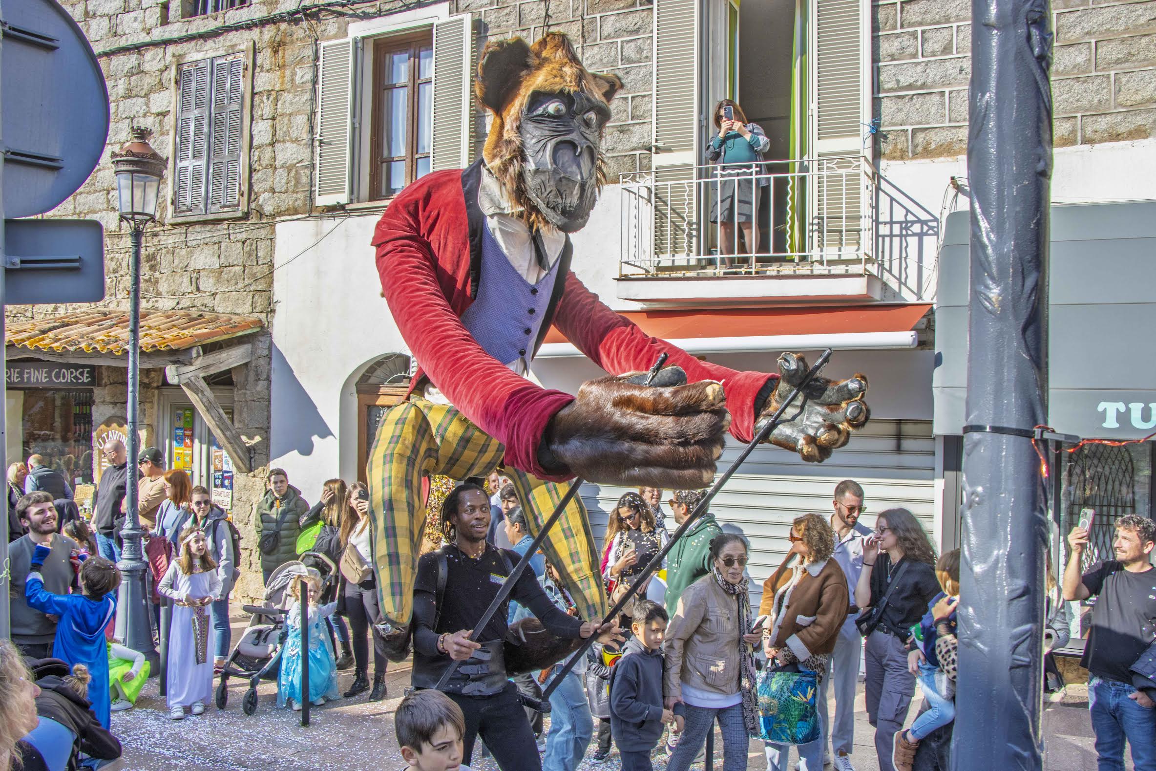 Carnavali di Portivechju : sous le signe de la joie et du partage pour plusieurs milliers de personnes