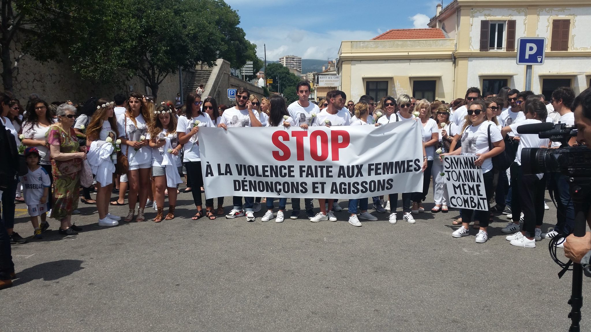 Ajaccio : Marche blanche pour Savannah et pour toutes les femmes victimes de violence