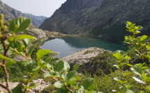 La photo du jour : balade au lac de Melu