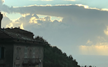 Météo en Corse : une semaine sans pluie mais pas sans nuages