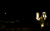 La photo du jour : quand San Gjuvà illumine la nuit bastiaise