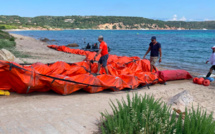 Pollution aux hydrocarbures en Corse : plusieurs plages restent fermées 