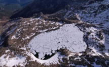 La photo du jour : mosaïque de glace sur le lac de Bastani