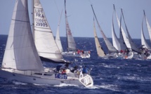 Départ féerique en baie de Calvi de la 51e "Croisière Bleue"