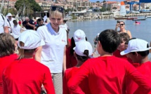 A Calvi, la princesse Charlene de Monaco sensibilise les enfants contre les risques de noyade