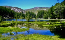 La photo du jour : magnifique lac de Crenu