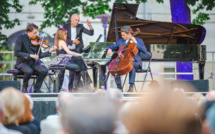 Le violoncelliste Gautier Capuçon en concert gratuit à Porto-Vecchio et Bastia : "La musique est un ambassadeur de paix"