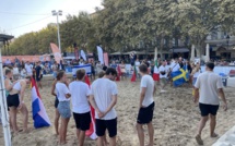 Bastia donne le coup d'envoi du championnat d'Europe de footvolley sur la place Saint-Nicolas