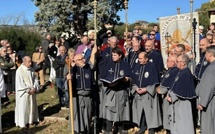 Piété populaire en Corse : Les confréries, une tradition religieuse, sociale et culturelle, unique et en plein essor