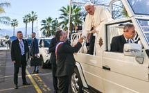 "Un moment hors du temps", Stéphane Sbraggia marque sa fierté d’avoir accueilli le Pape François à Ajaccio