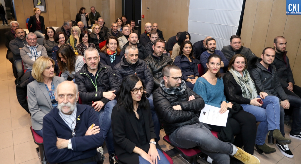 Conférence Femu a Corsica