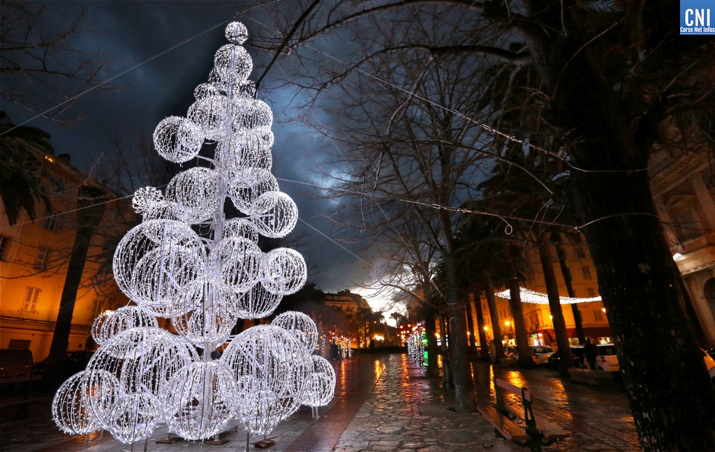 Illuminations Noël Ajaccio