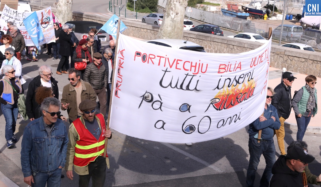 Manif retraites Ajaccio.5