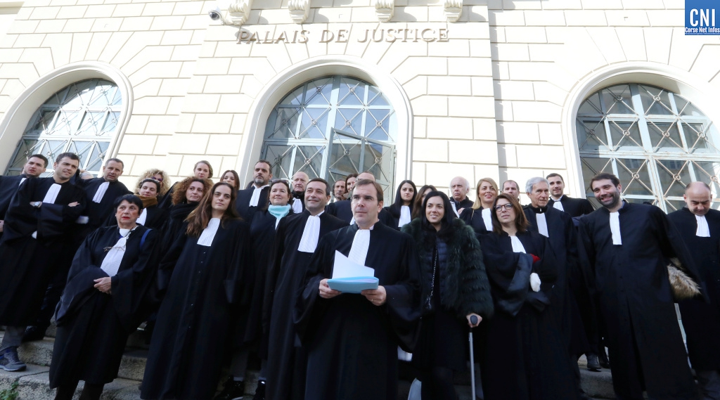 Rassemblement avocats Ajaccio 003